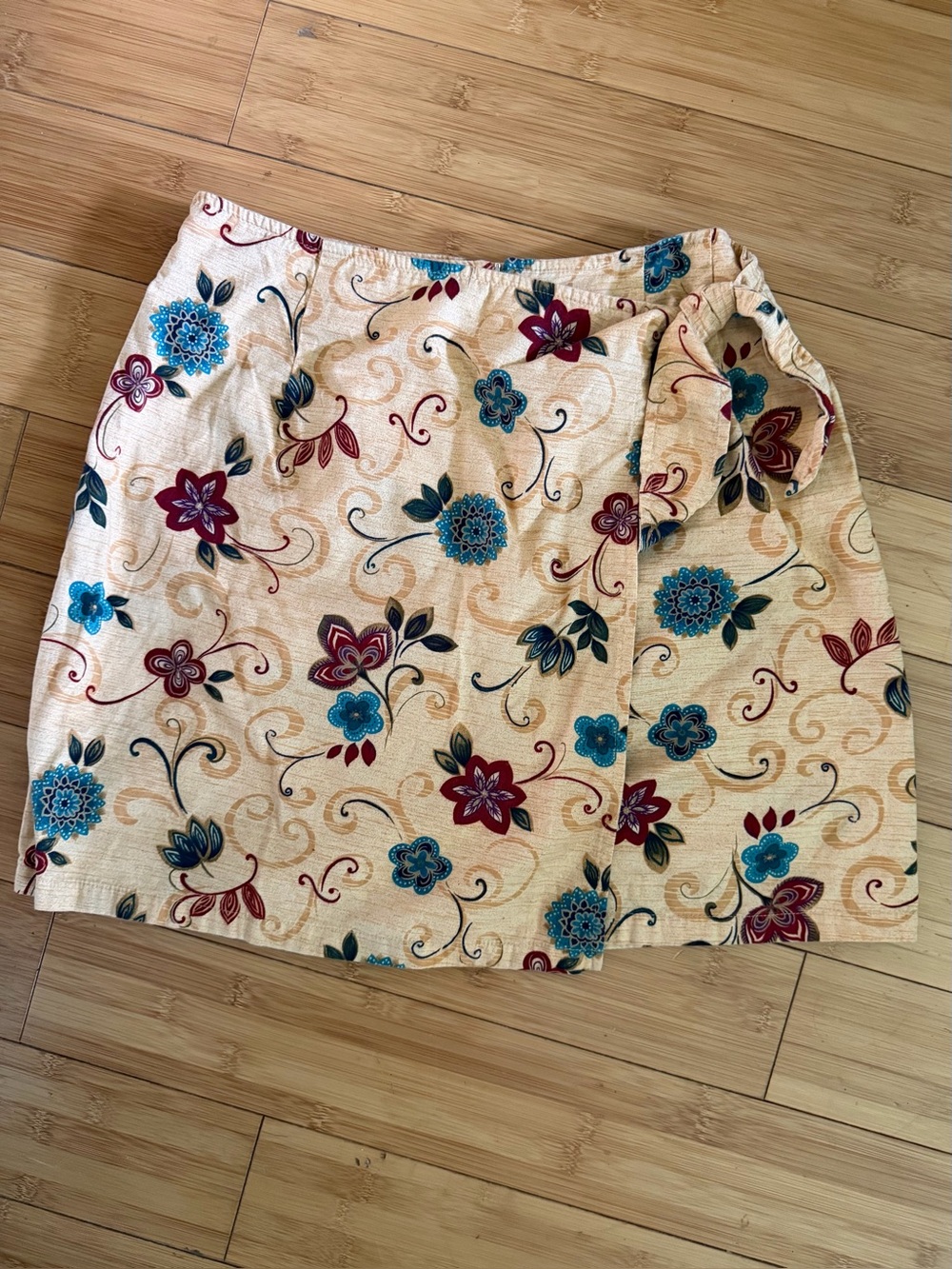 White Stag Floral Wrap Skirt 100% Cotton Size 10 Boho Cottagecore Y2K Tie Waist